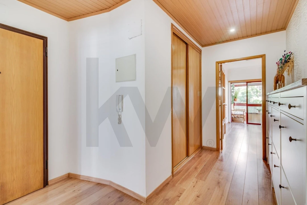 Apartamento T2 para Venda em Almada, Cova da Piedade, Pragal e Cacilhas Foto 3