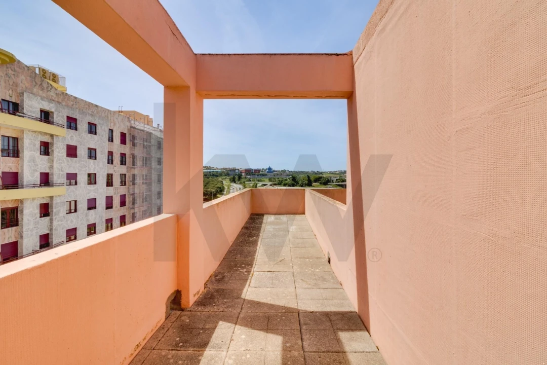 Apartamento T2 para Venda em Almada, Cova da Piedade, Pragal e Cacilhas Foto 24
