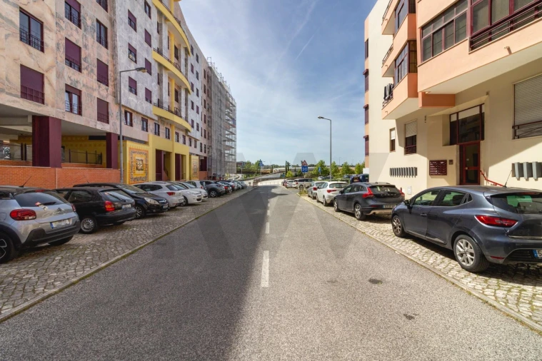 Apartamento T2 para Venda em Almada, Cova da Piedade, Pragal e Cacilhas Foto 30