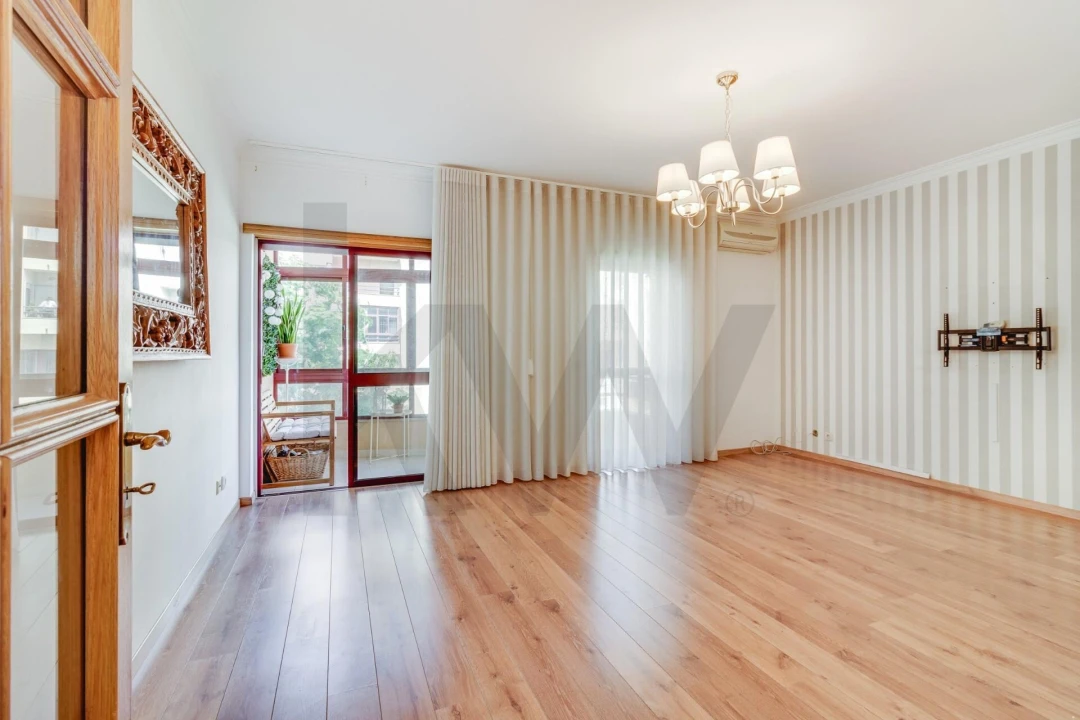 Apartamento T2 para Venda em Almada, Cova da Piedade, Pragal e Cacilhas Foto 5