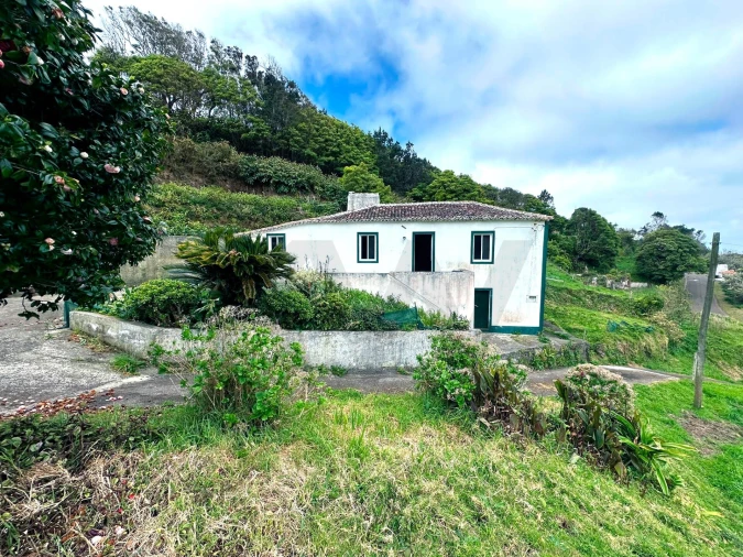 Moradia T2 para Venda em Santo Espirito