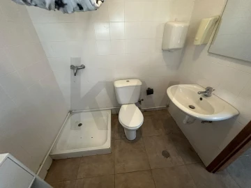 Loja para Venda em Vila do Porto