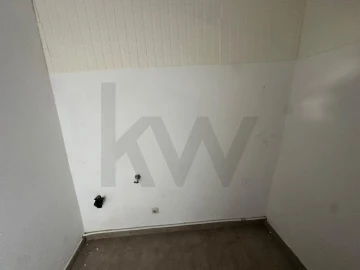 Loja para Venda em Vila do Porto