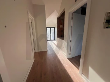 Prédio para Venda em Currelos, Papízios e Sobral