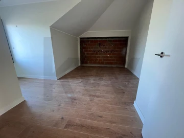 Prédio para Venda em Currelos, Papízios e Sobral