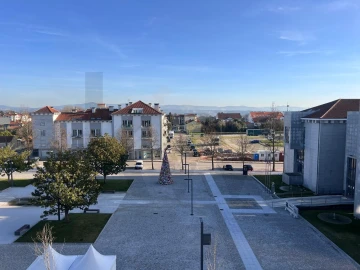 Prédio para Venda em Currelos, Papízios e Sobral