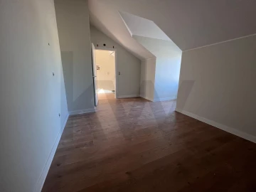 Prédio para Venda em Currelos, Papízios e Sobral