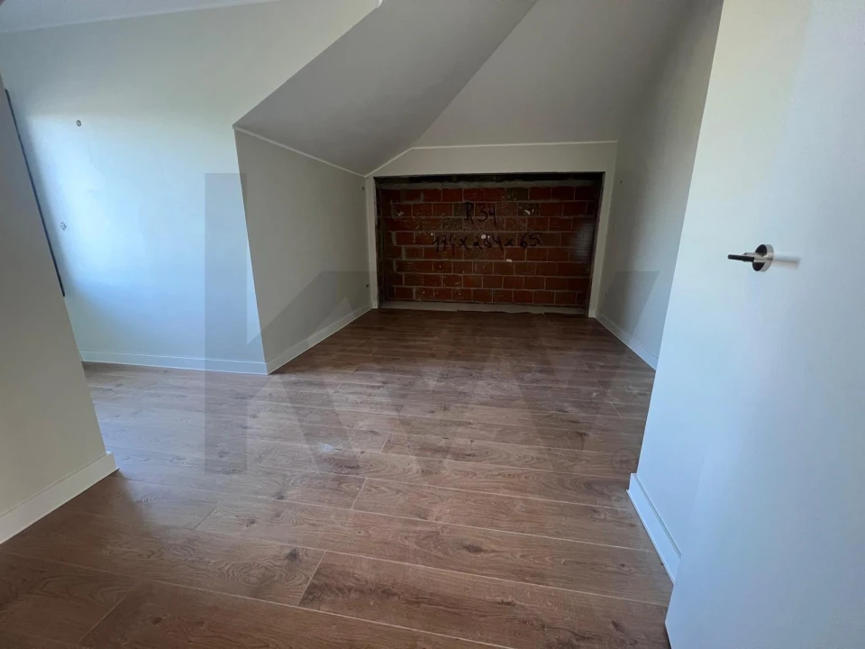 Prédio para Venda em Currelos, Papízios e Sobral Foto 12