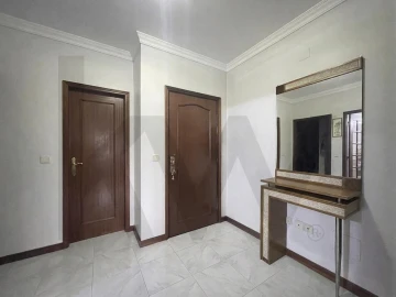 Apartamento T2 para Venda em São João da Madeira