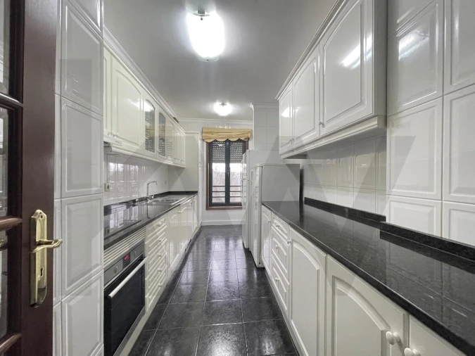 Apartamento T2 para Venda em São João da Madeira Foto 17