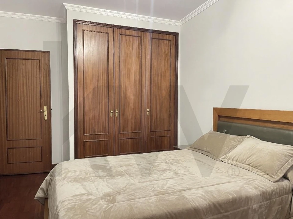 Apartamento T2 para Venda em São João da Madeira Foto 12