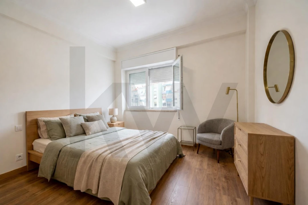 Apartamento T2 para Venda em Odivelas Foto 4