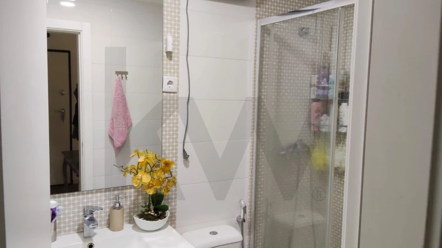 Apartamento T2 para Venda em Barreiro e Lavradio Foto 2
