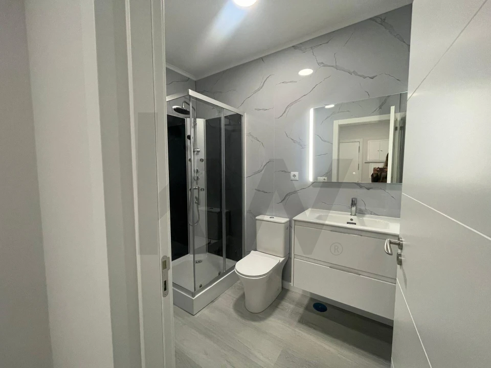 Apartamento T2 para Venda em Oeiras e São Julião da Barra, Paço de Arcos e Caxias Foto 11