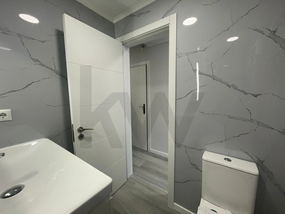 Apartamento T2 para Venda em Oeiras e São Julião da Barra, Paço de Arcos e Caxias Foto 25