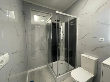 Apartamento T2 para Venda em Oeiras e São Julião da Barra, Paço de Arcos e Caxias