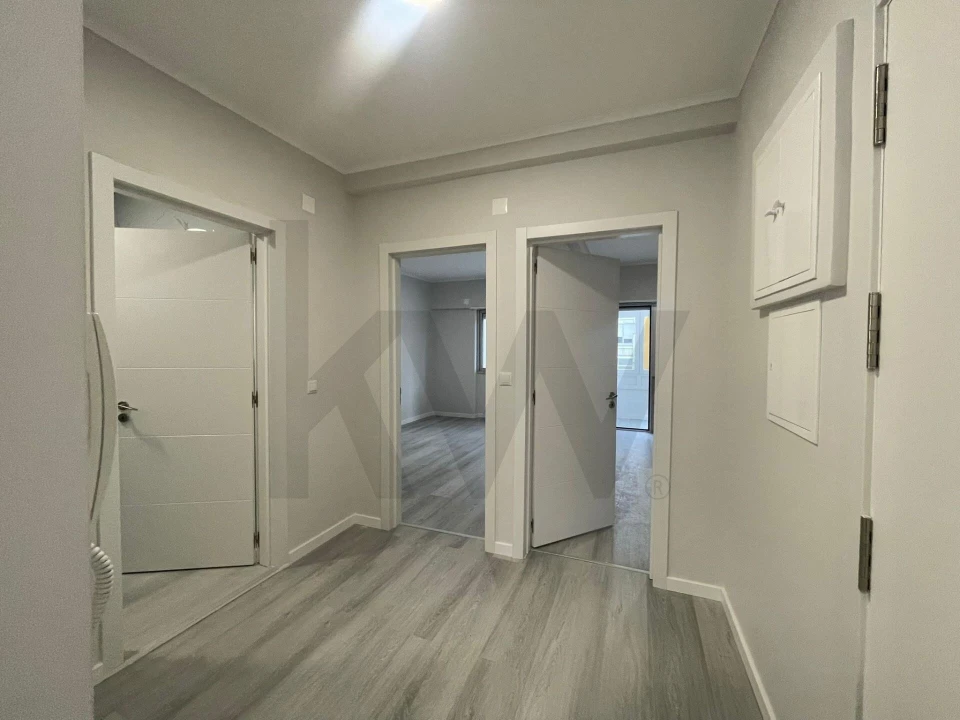 Apartamento T2 para Venda em Oeiras e São Julião da Barra, Paço de Arcos e Caxias Foto 3