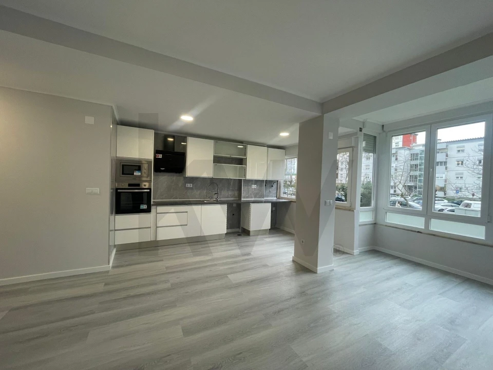 Apartamento T2 para Venda em Oeiras e São Julião da Barra, Paço de Arcos e Caxias Foto 18