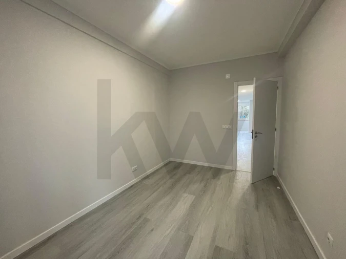 Apartamento T2 para Venda em Oeiras e São Julião da Barra, Paço de Arcos e Caxias Foto 7