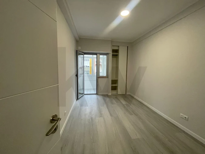 Apartamento T2 para Venda em Oeiras e São Julião da Barra, Paço de Arcos e Caxias Foto 6