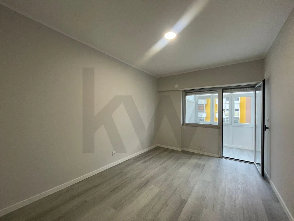 Apartamento T2 para Venda em Oeiras e São Julião da Barra, Paço de Arcos e Caxias Foto 4