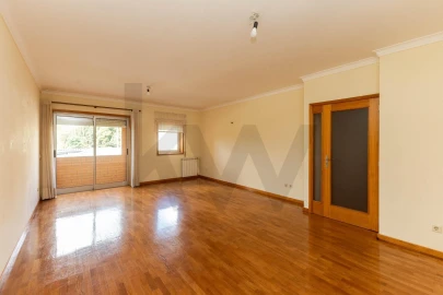 Apartamento T2 para Venda em Castêlo da Maia