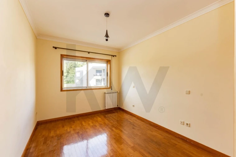 Apartamento T2 para Venda em Castêlo da Maia Foto 14