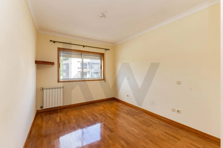 Apartamento T2 para Venda em Castêlo da Maia Foto 19