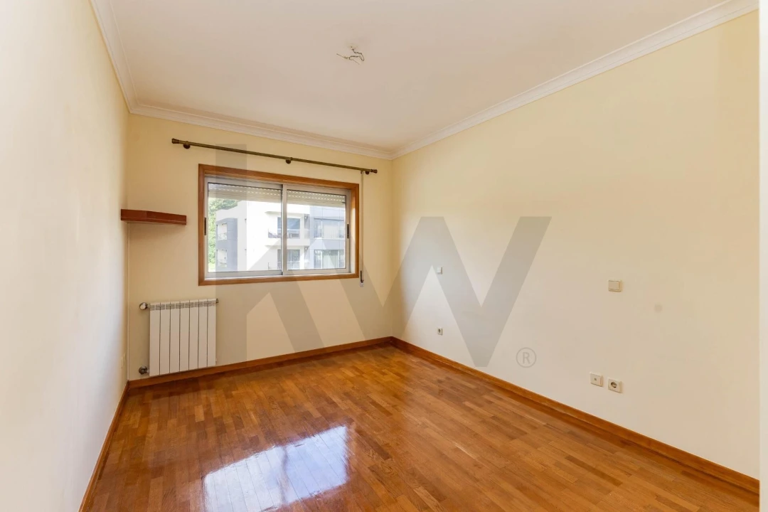 Apartamento T2 para Venda em Castêlo da Maia Foto 19