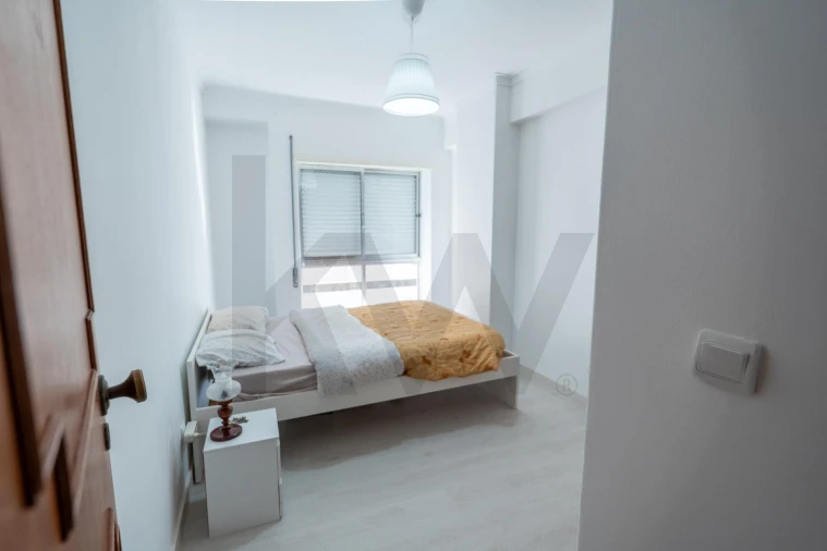 Apartamento T2 para Venda em Barreiro e Lavradio Foto 10