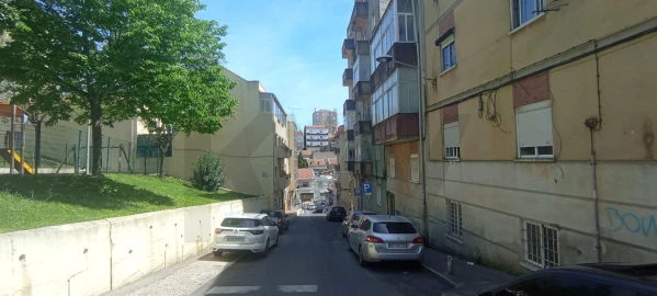 Garagem para Venda em Encosta do Sol