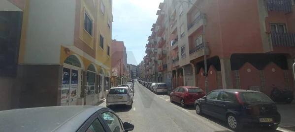 Garagem para Venda em Encosta do Sol