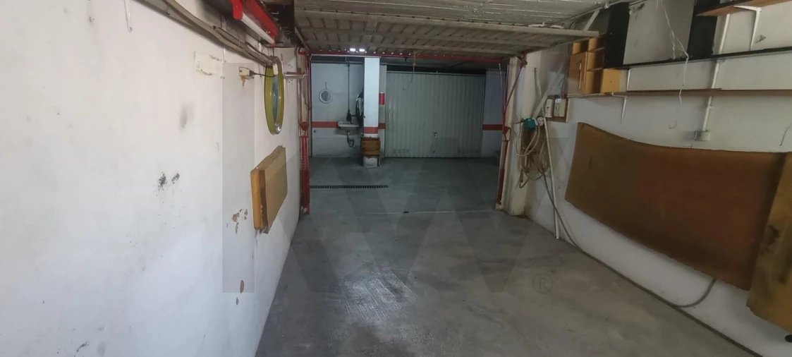 Garagem para Venda em Encosta do Sol Foto 17