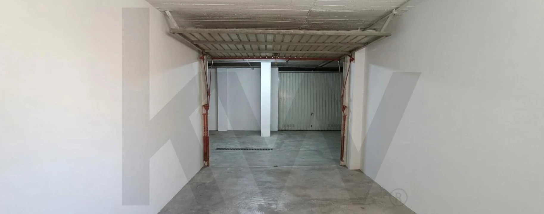 Garagem para Venda em Encosta do Sol Foto 18