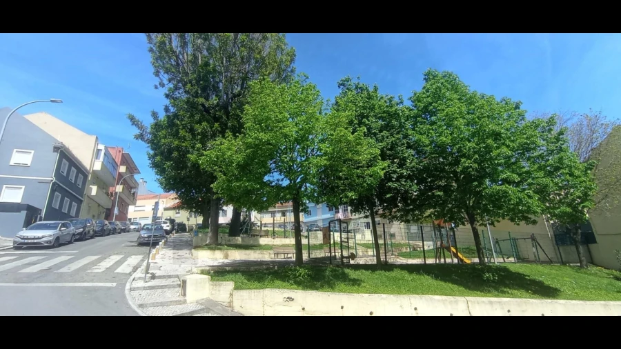Garagem para Venda em Encosta do Sol