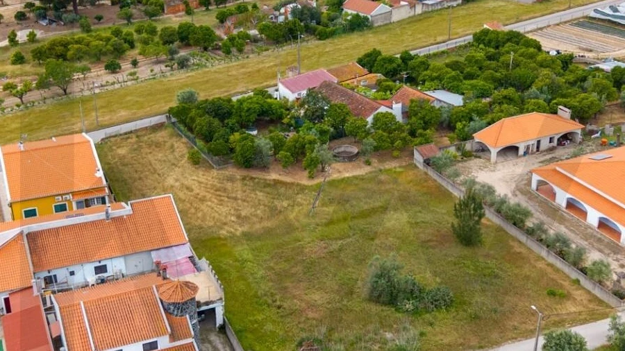 Terreno para Venda em Carregueira