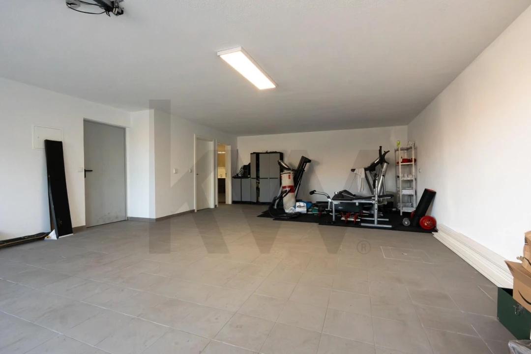 Moradia T4 para Venda em Pontinha e Famões Foto 68