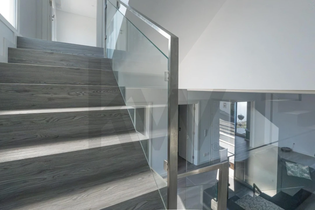 Moradia T4 para Venda em Pontinha e Famões Foto 23