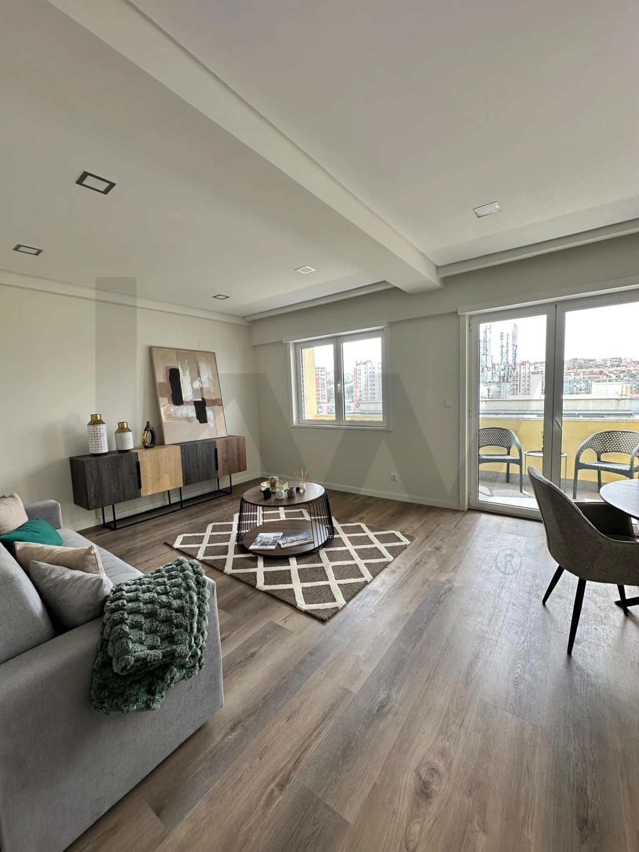 Apartamento T3 para Venda em Benfica Foto 4