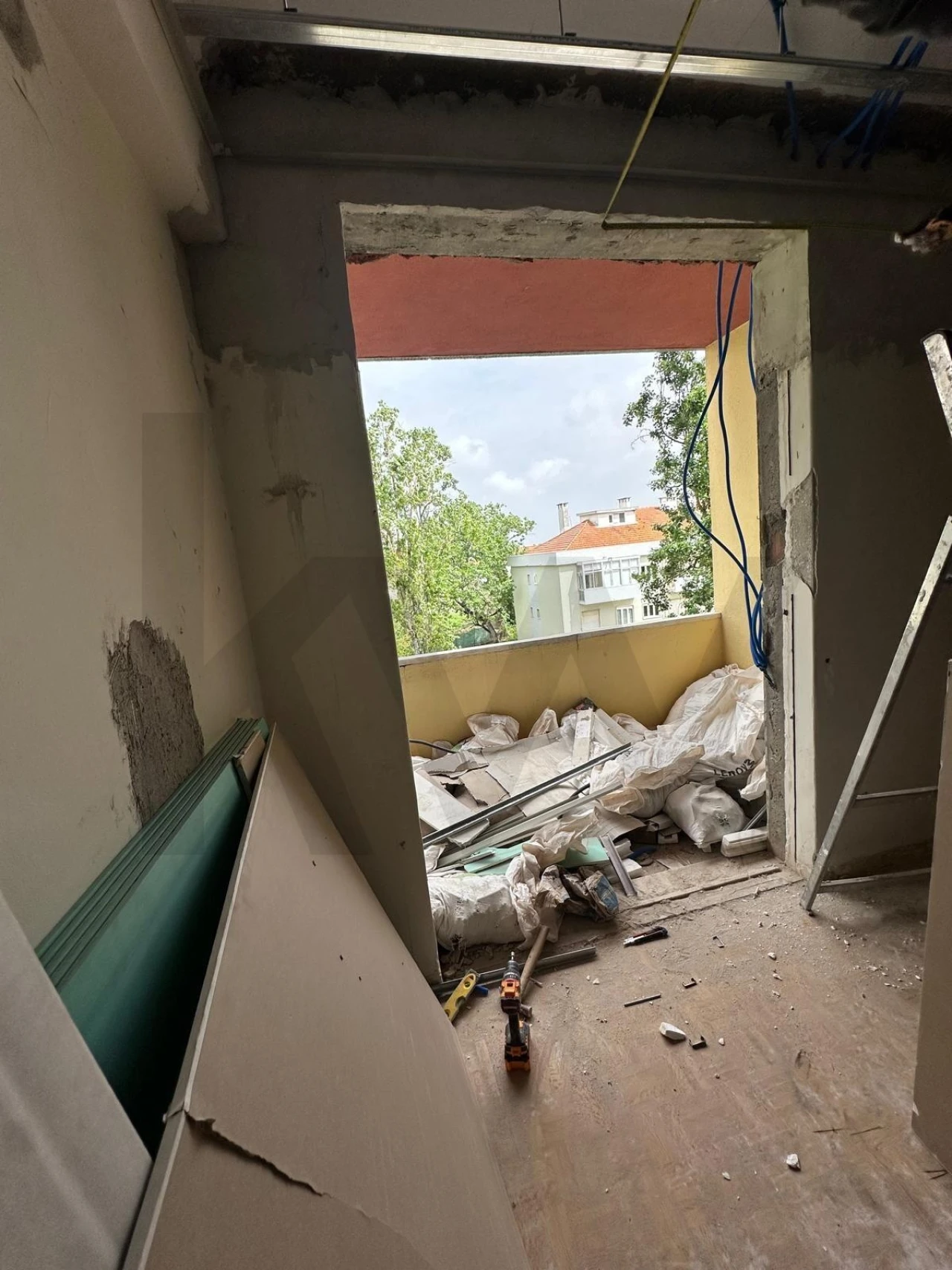 Apartamento T3 para Venda em Benfica Foto 22