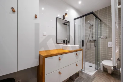 Apartamento T3 para Venda em Campolide