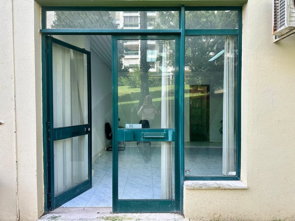 Loja para Arrendamento em Oeiras e São Julião da Barra, Paço de Arcos e Caxias Foto 8