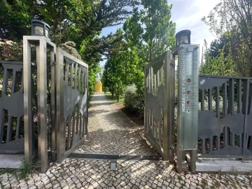 Loja para Arrendamento em Oeiras e São Julião da Barra, Paço de Arcos e Caxias