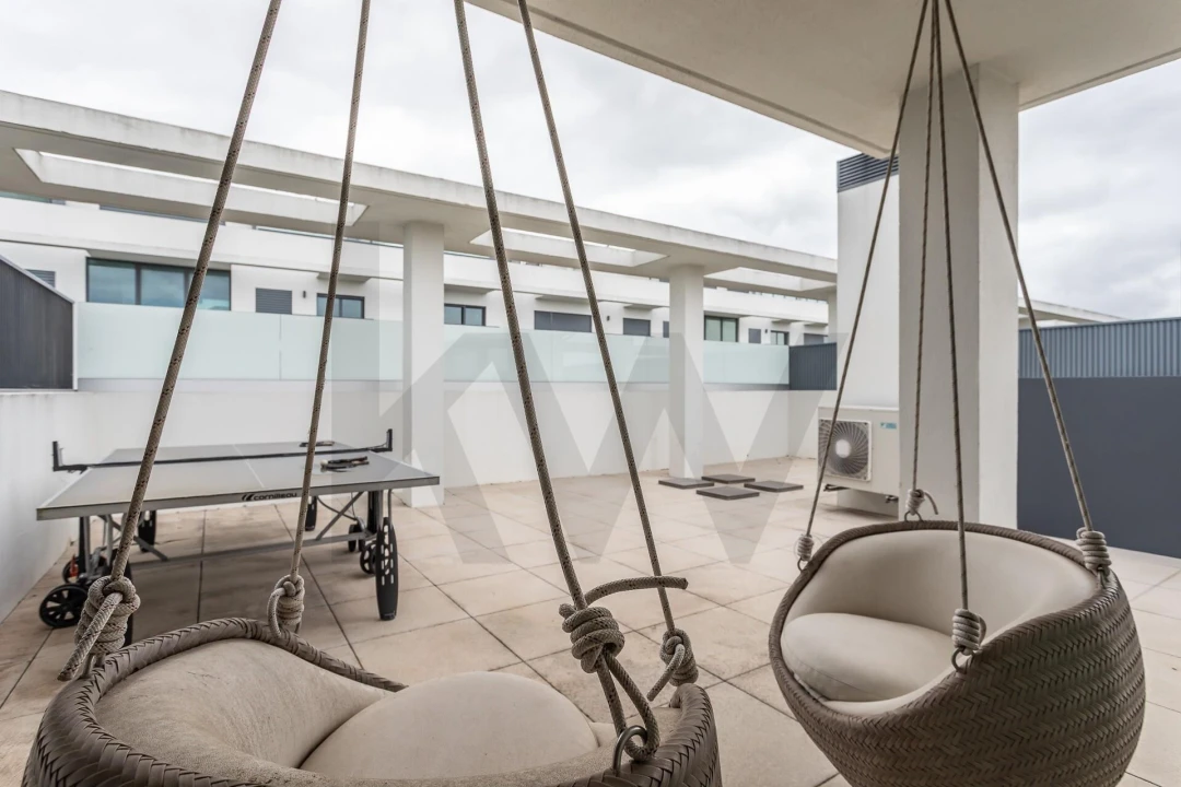 Apartamento T5 para Arrendamento em Lumiar Foto 29