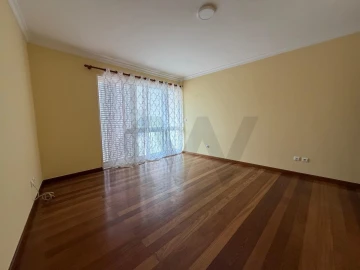 Apartamento T1 para Venda em Camara de Lobos