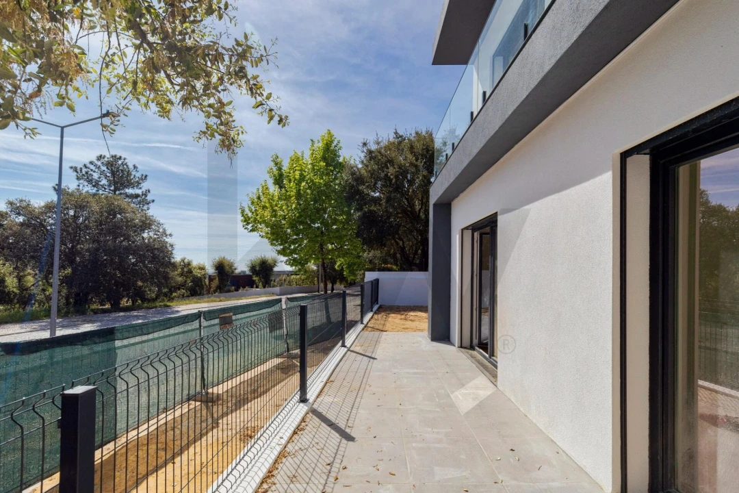 Moradia T4 para Venda em Palmela Foto 1