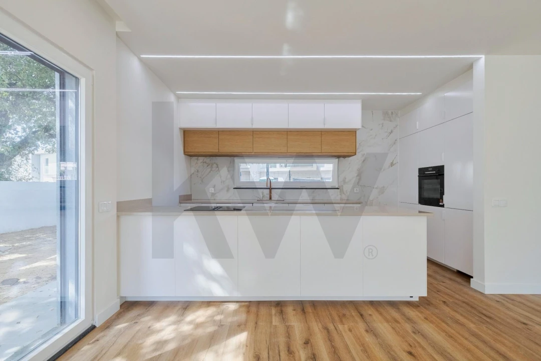 Moradia T4 para Venda em Palmela Foto 4