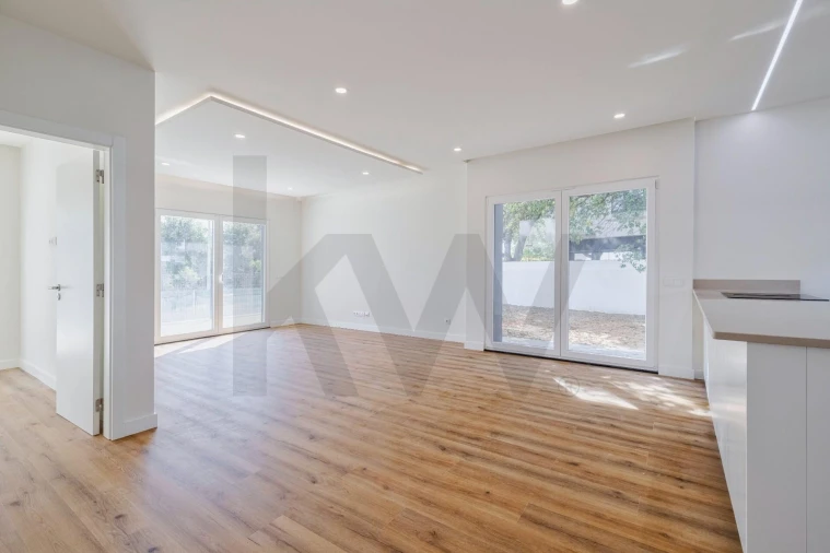 Moradia T4 para Venda em Palmela Foto 2