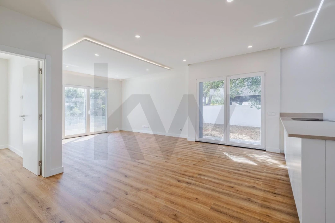 Moradia T4 para Venda em Palmela Foto 2