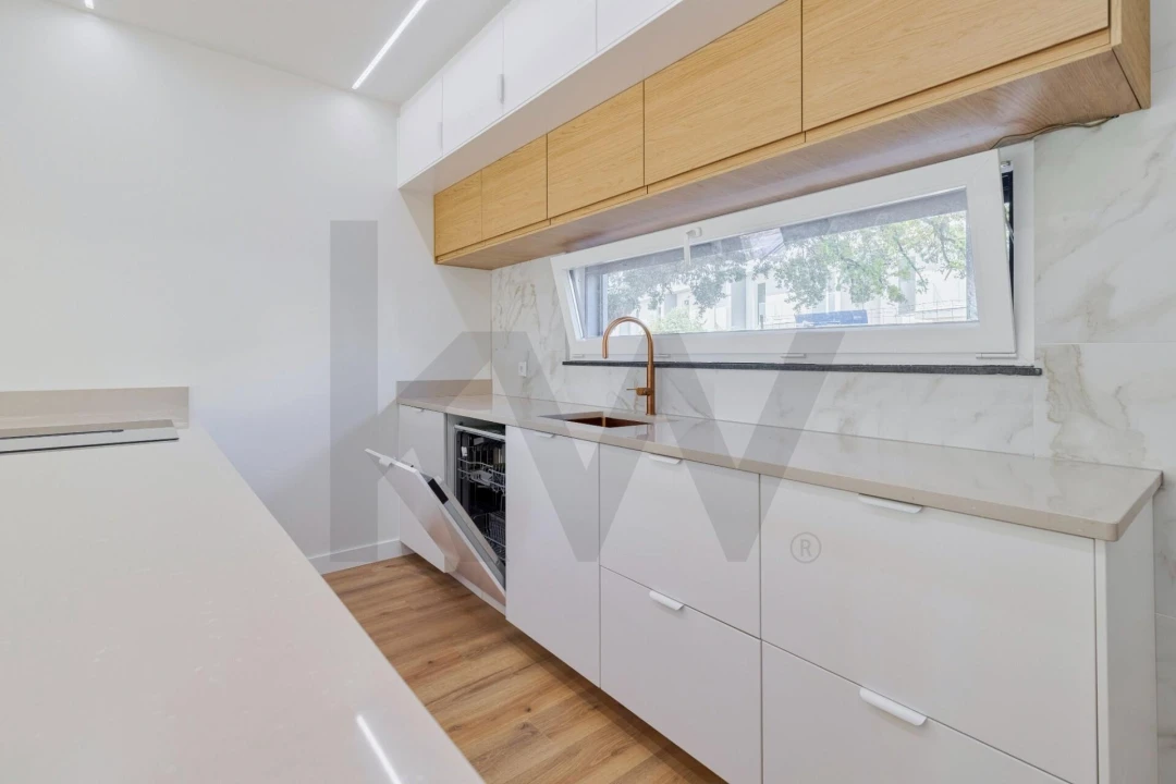 Moradia T4 para Venda em Palmela Foto 6